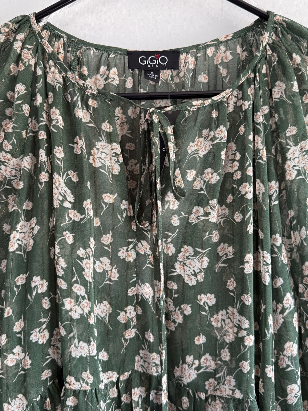 Gigio Green Floral Peasant Blouse Sheer Gold Metallic Ruffle Tie Front Peplum - Picture 3 of 4